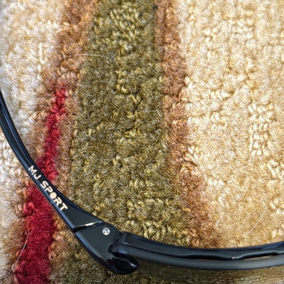 Maui Jim Banyans Polarized Sunglasses - MJ 412-10. - Picture 11 of 14